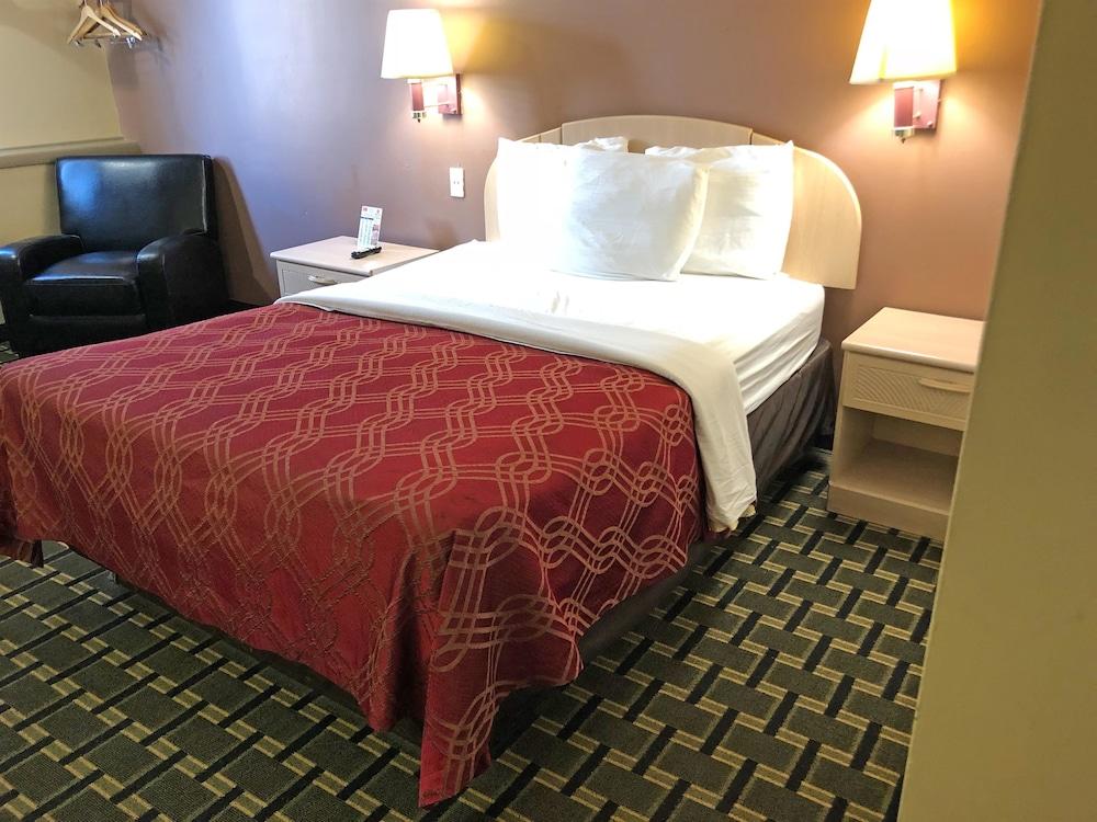 Americas Best Value Inn Beatrice photo 17