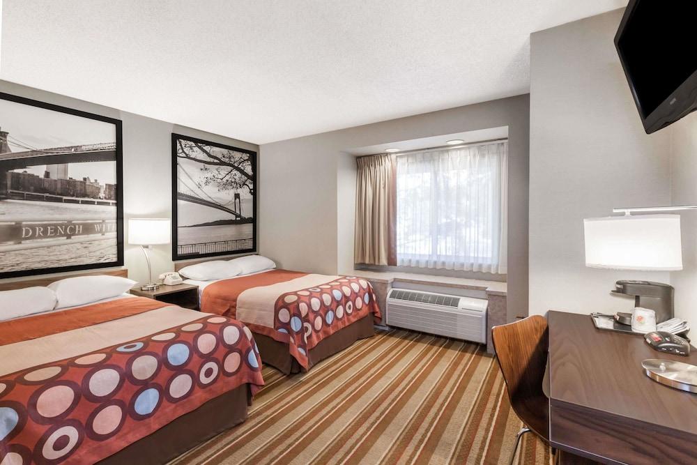 Super 8 by Wyndham Schenectady/Albany Area photo 5