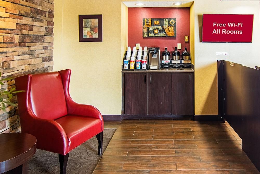 Red Oak Inn Detroit - Southfield photo 13
