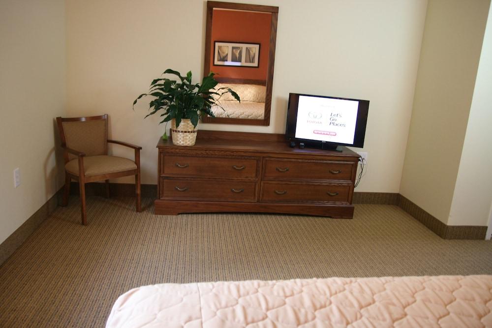 Affordable Suites Fredericksburg photo 19