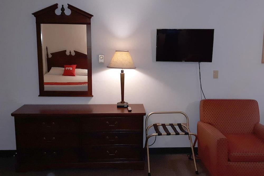 Iron Horse Inn photo 24