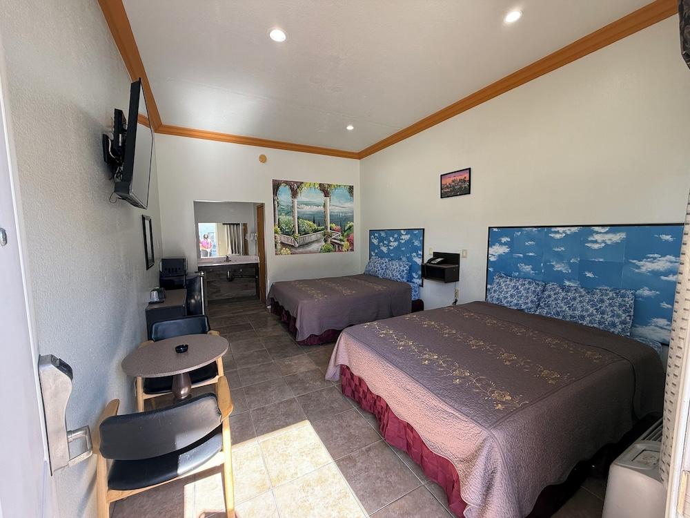 Dream Inn photo 15