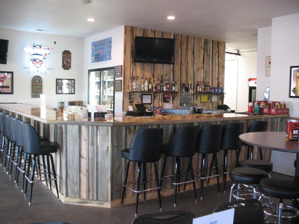 Iron Horse Inn photo 19