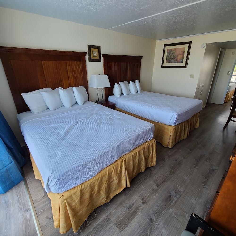 Twilight Surf Hotel Ocean Front photo 7