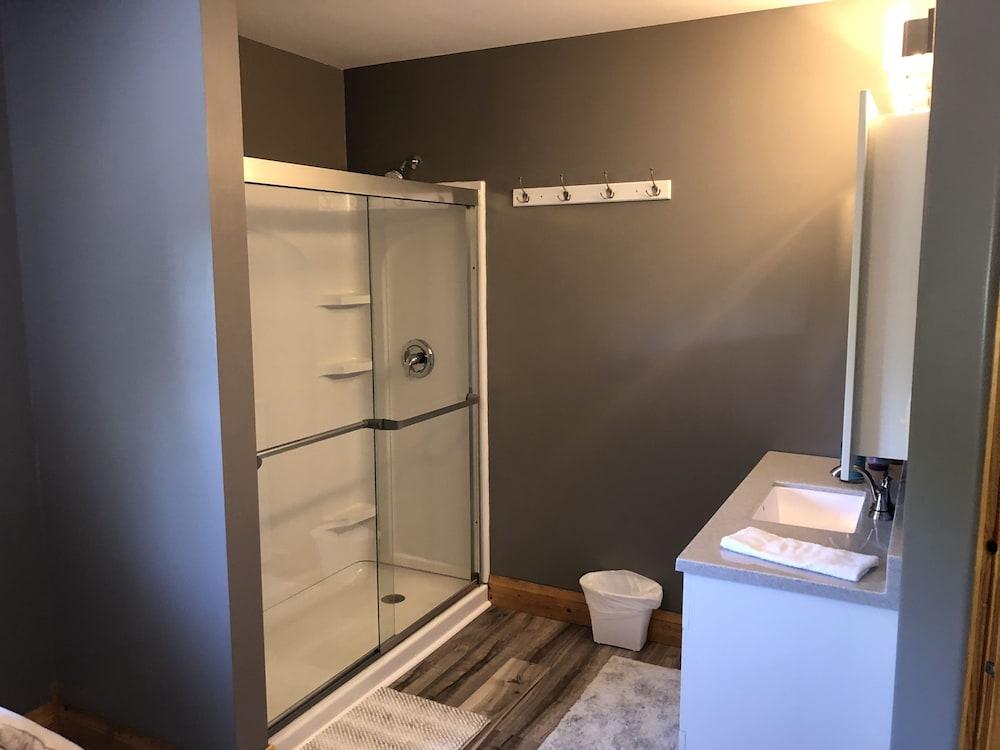 Alexanders Landing photo 91