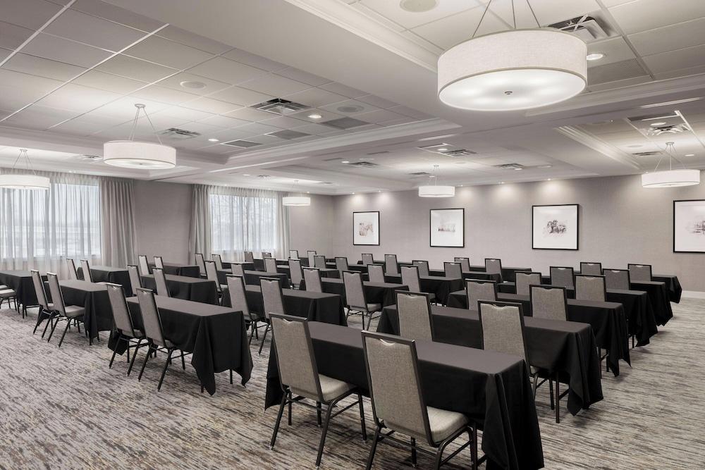 Sheraton Louisville Riverside by Marriott photo 26