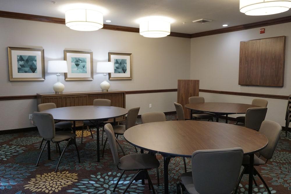 Staybridge Suites Columbia by IHG photo 51