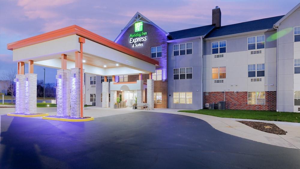 Holiday Inn Express & Suites Zion by IHG photo 1