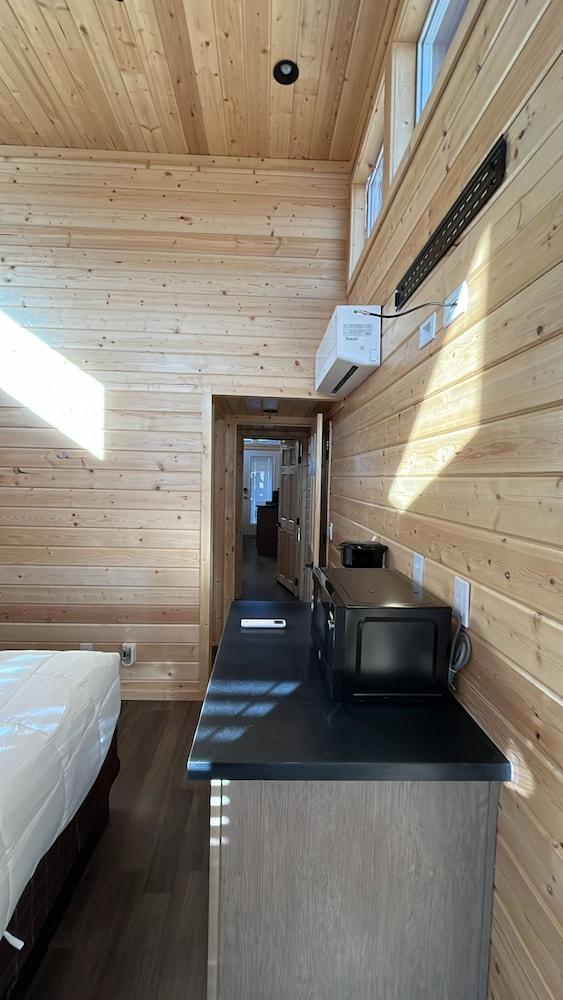 Grand Canyon Tiny Homes photo 4