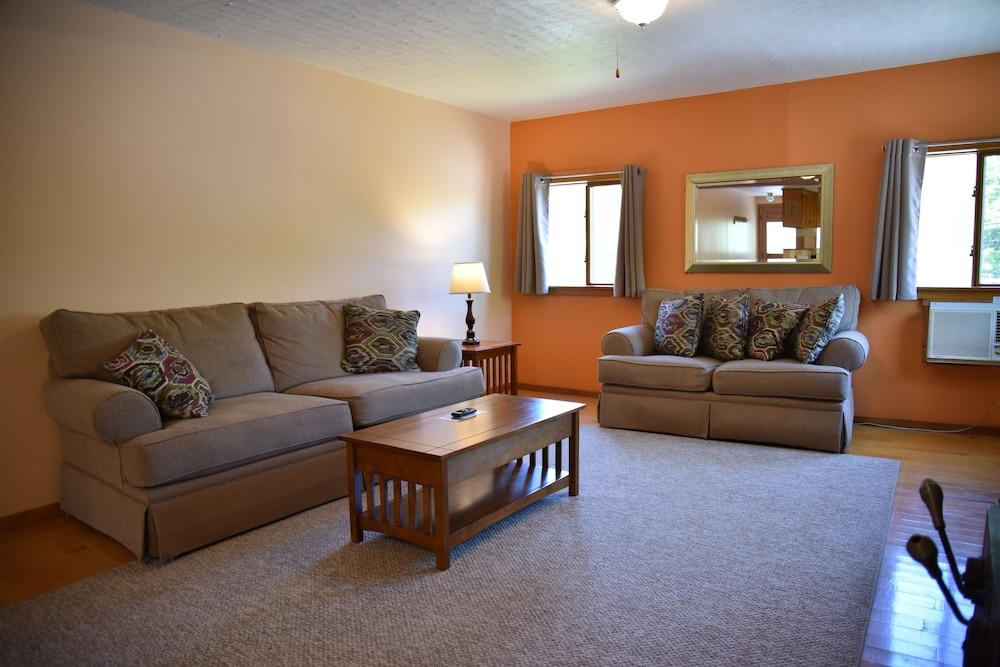 Robbins Motel photo 14