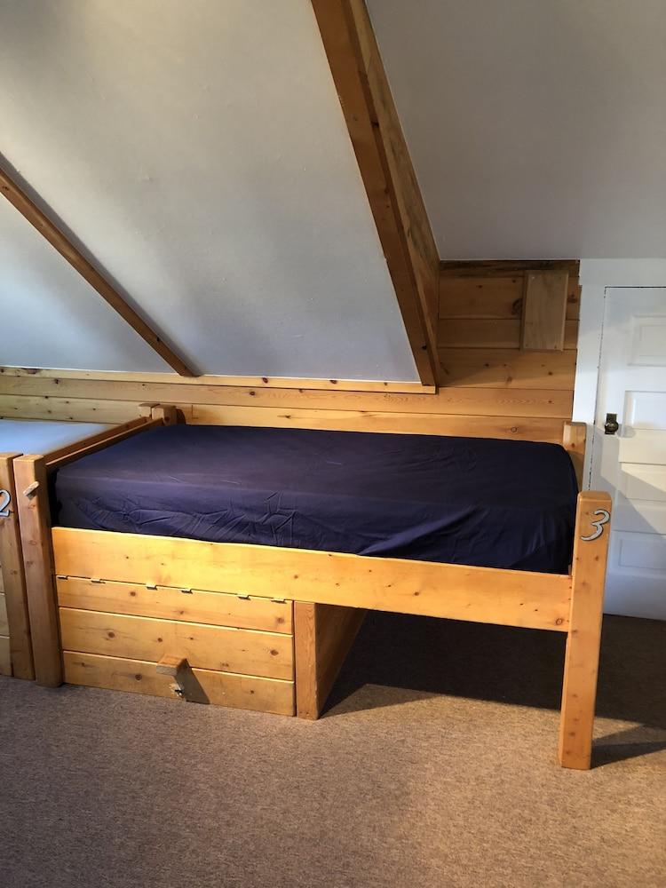 Estes Park Adventure Hostel photo 26