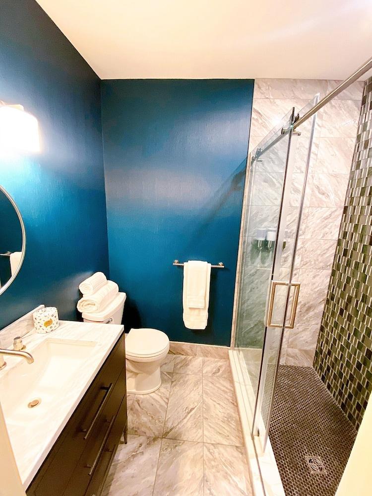 The Edward Hotel photo 10