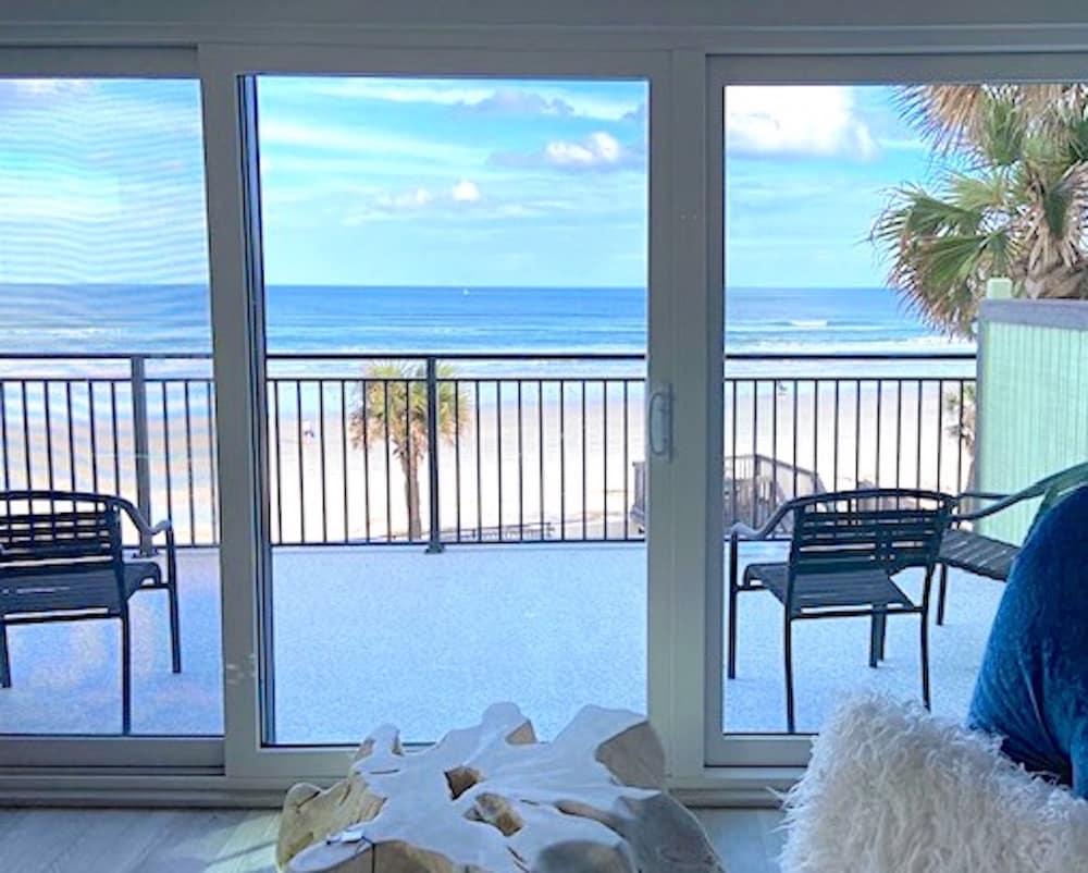 Organic Beach Retreat photo 6
