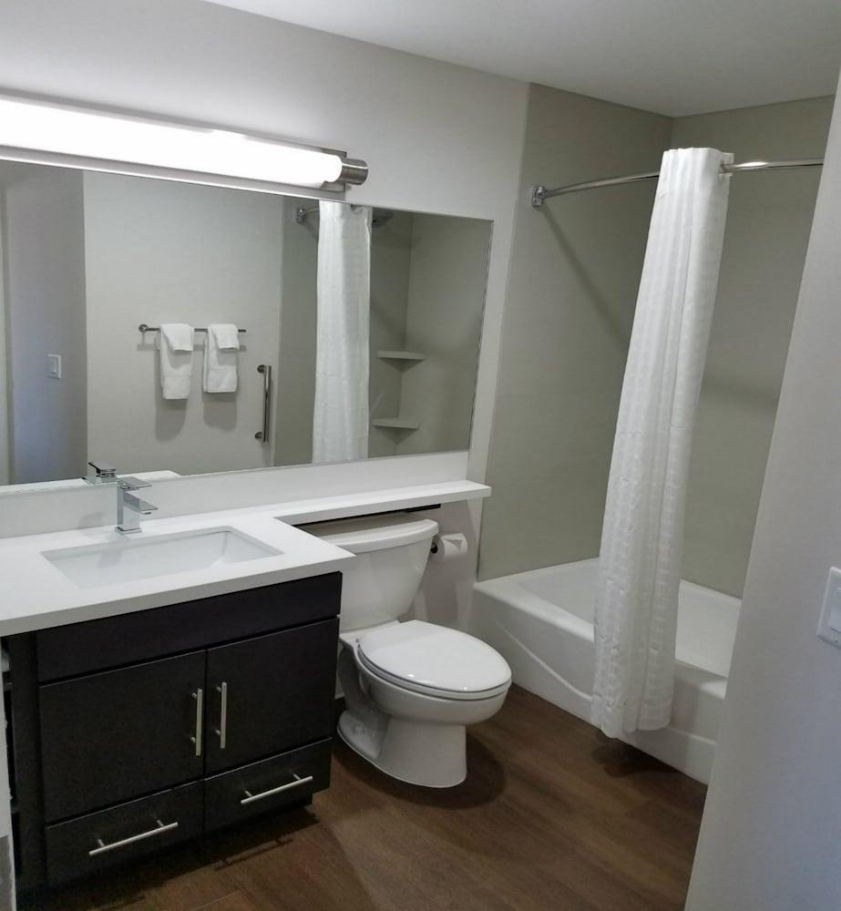 Candlewood Suites Kansas City - Independence by IHG photo 16