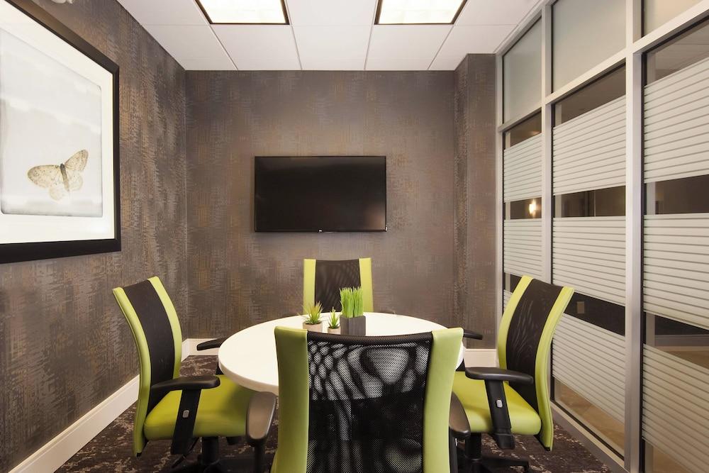 Courtyard Miami in Coral Gables by Marriott photo 8