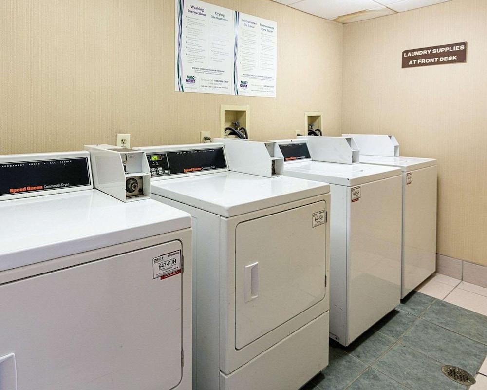 Comfort Inn Oxon Hill - National Harbor photo 26