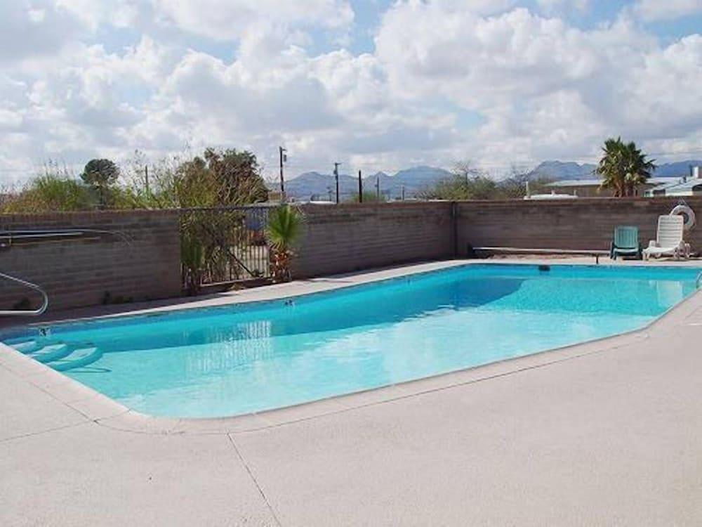 Amazon Motel photo 15