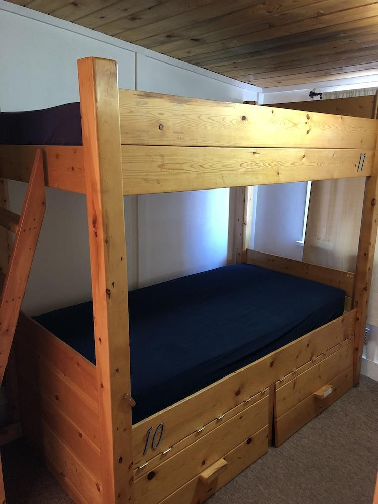 Estes Park Adventure Hostel photo 22