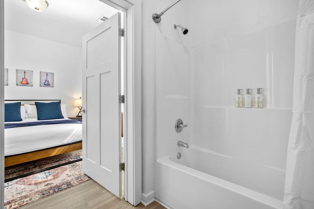 CozySuites Music Row photo 24