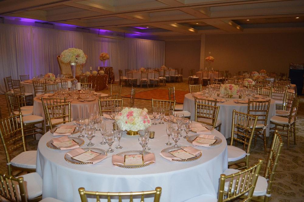 Best Western Plus Palm Beach Gardens Hotel & Ste & Conf Ctr photo 36