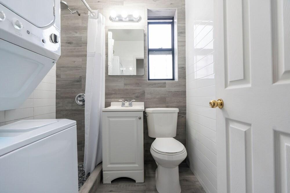 Elegant Harlem Suites photo 10