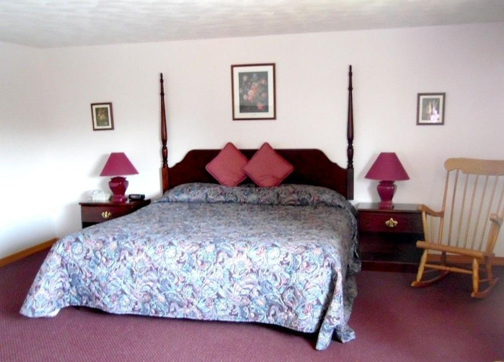 Redclyffe Shore Motor Inn photo 22