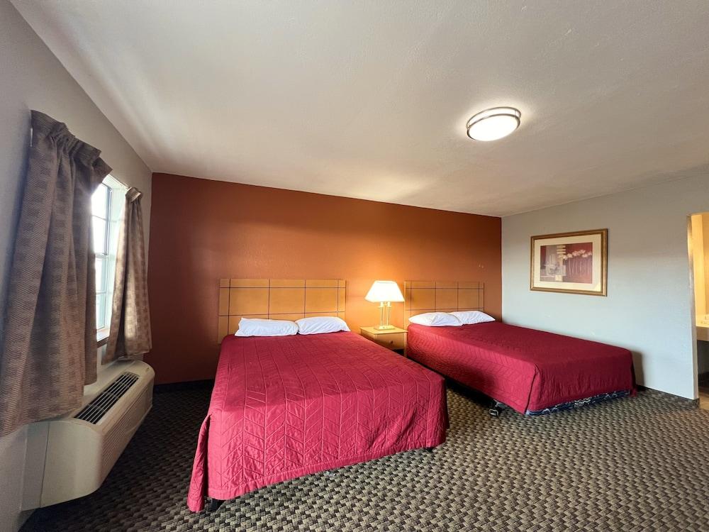 Cotton Valley Motel photo 5