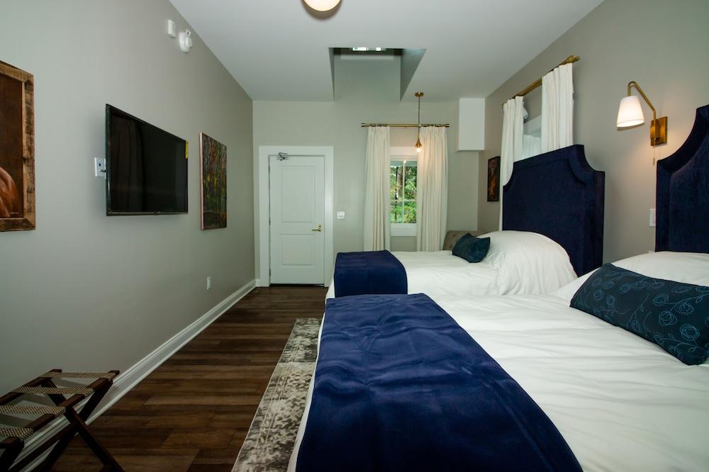 The Colonial Inn, an Ascend Collection Hotel photo 5