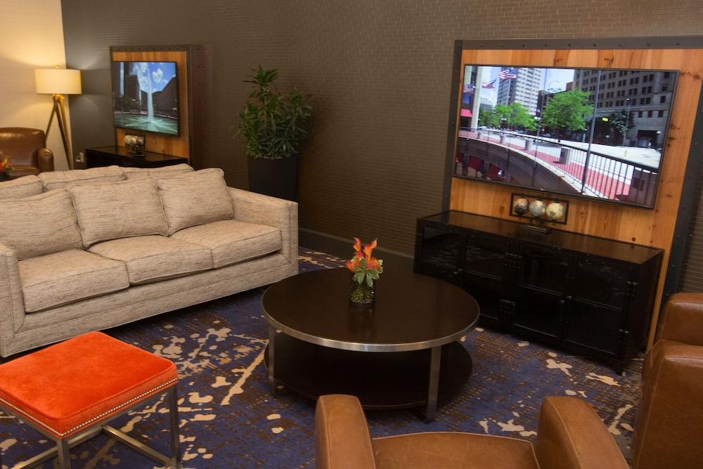 DoubleTree by Hilton Dayton Fairborn photo 45