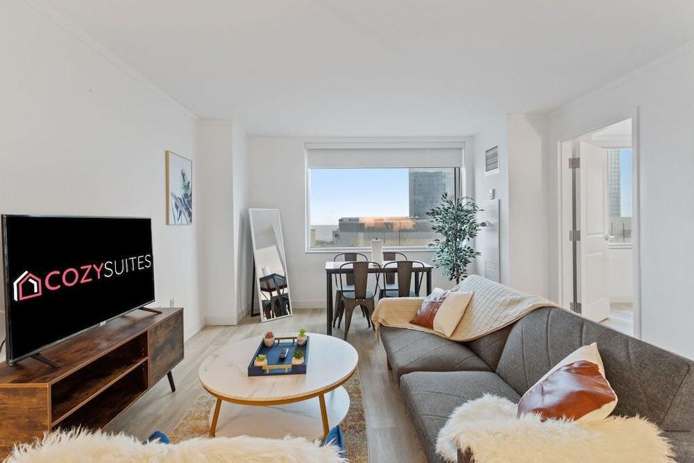 CozySuites at Showboat photo 22