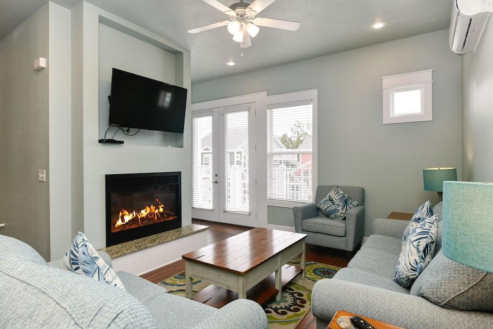 Bransons Nantucket photo 55