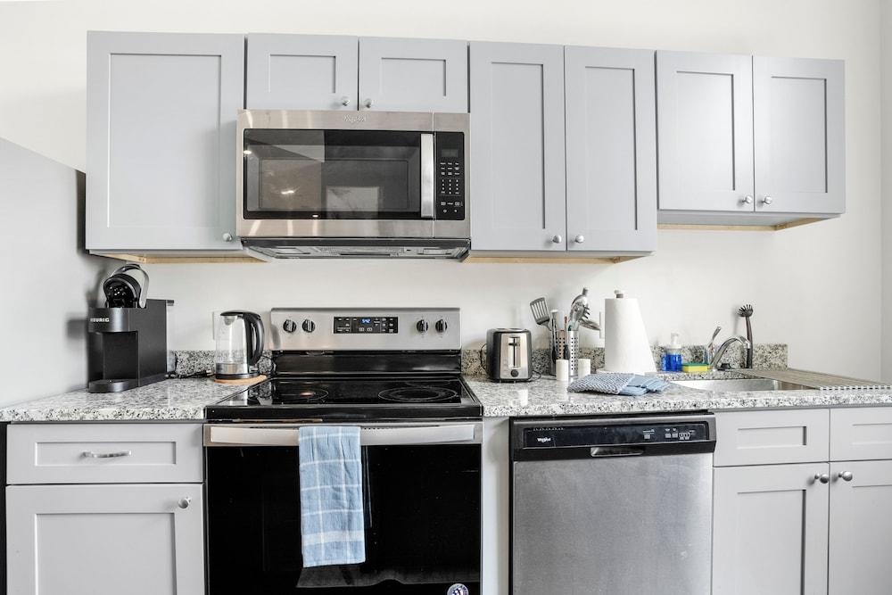 CozySuites - Press House photo 45