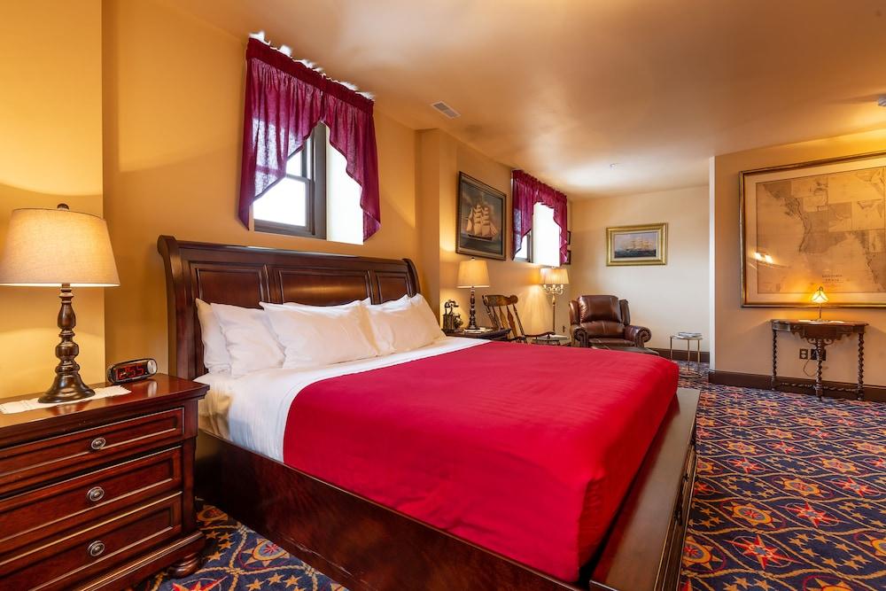 Steele Mansion photo 34