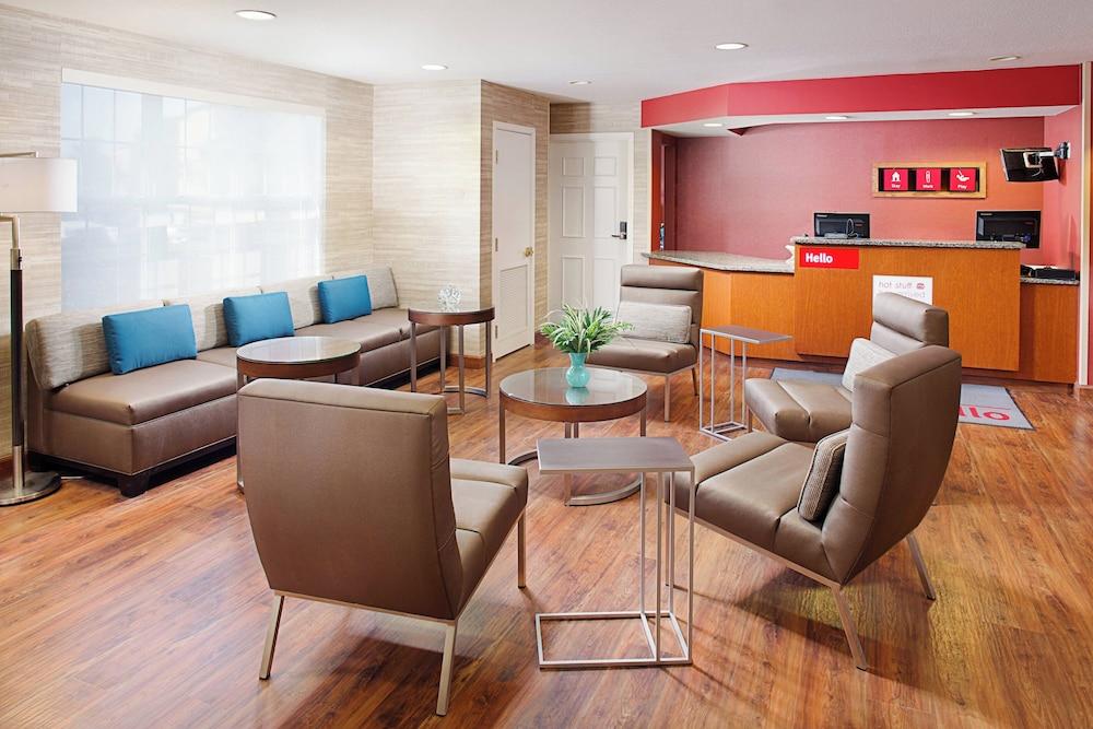 TownePlace Suites by Marriott Manchester photo 5