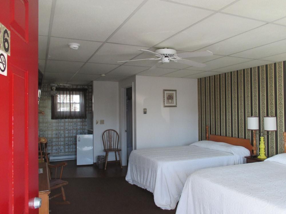 Long Beach Motor Inn photo 6