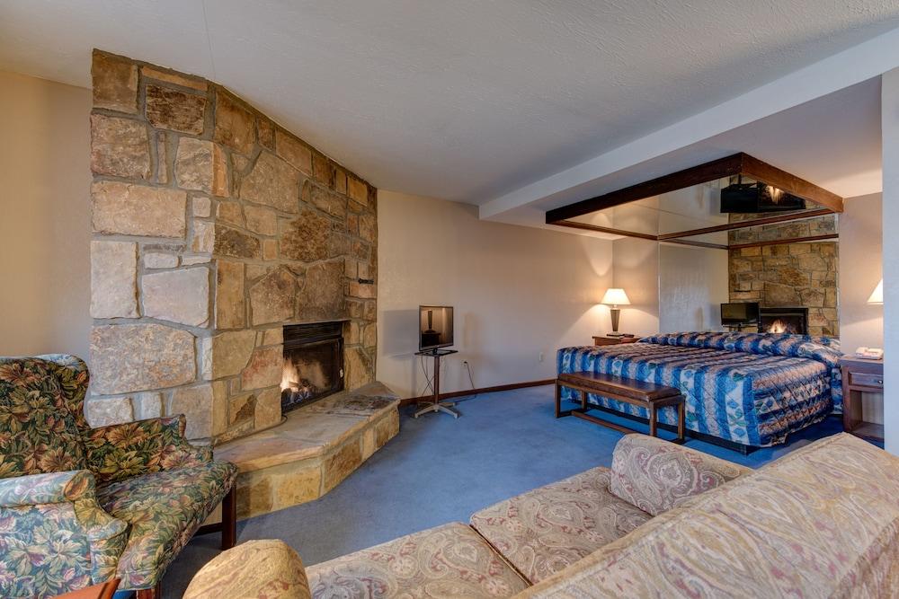 Sidney James Mountain Lodge photo 13