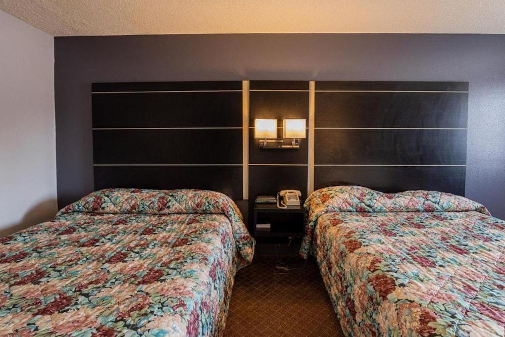Coratel Inn & Suites by Jasper Hastings photo 19