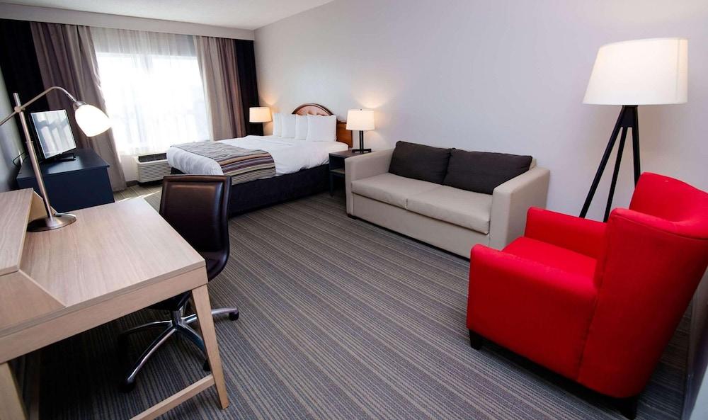 Country Inn & Suites by Radisson, Brockton (Boston), MA photo 6