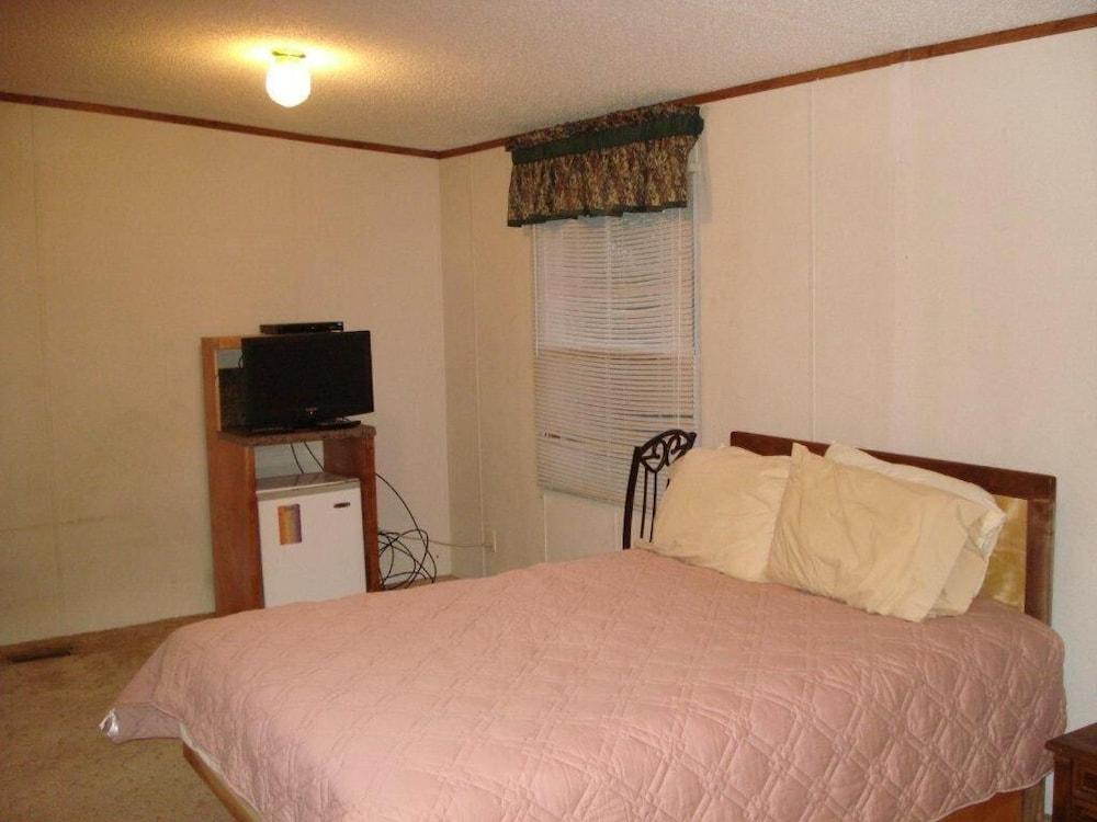 Comfort Green Motel photo 31