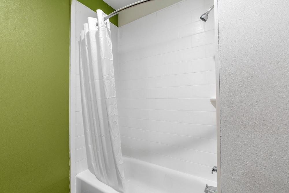 Sleep Inn & Suites Galveston Island photo 33