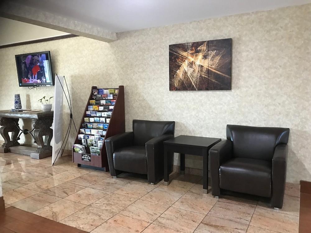 Quality Inn & Suites Middletown - Franklin photo 32