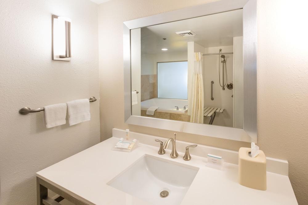 Hilton Garden Inn Jacksonville Airport photo 39