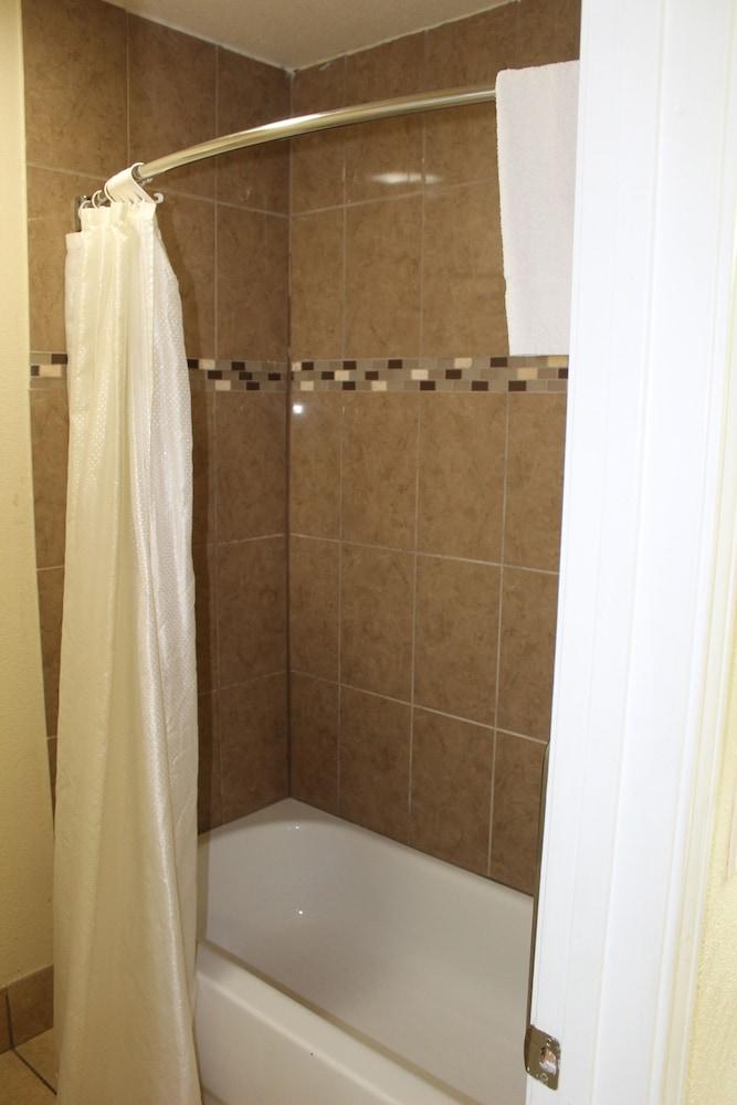 EverGreen Inn & RV photo 26