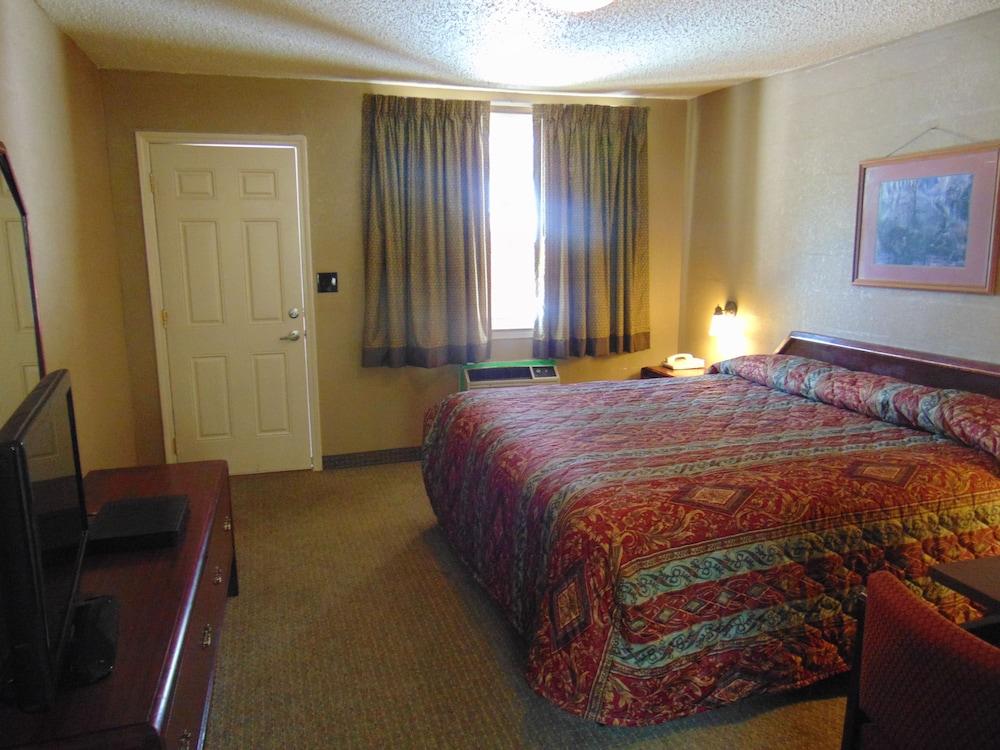 Westbrook Motel photo 7