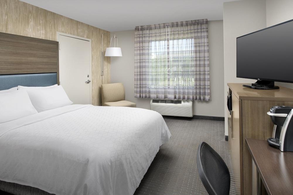 Holiday Inn Express & Suites Annapolis by IHG photo 3