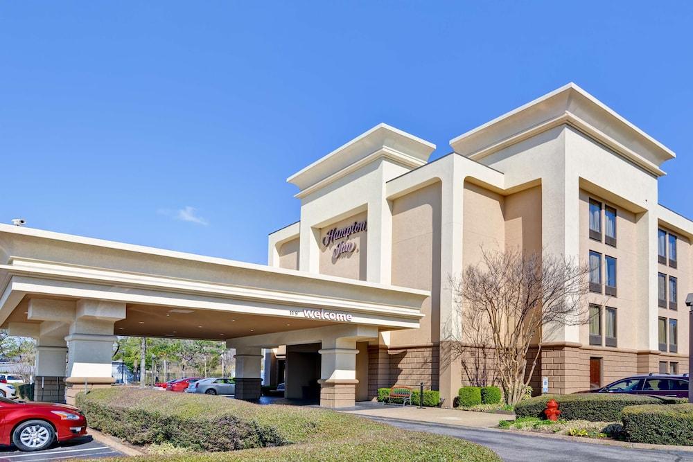 Hampton Inn Memphis-Poplar photo 39