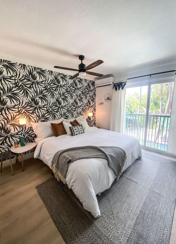 Las Olas Guest House photo 18