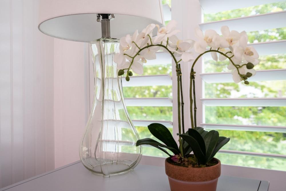 Marginal Way House Hotel photo 20