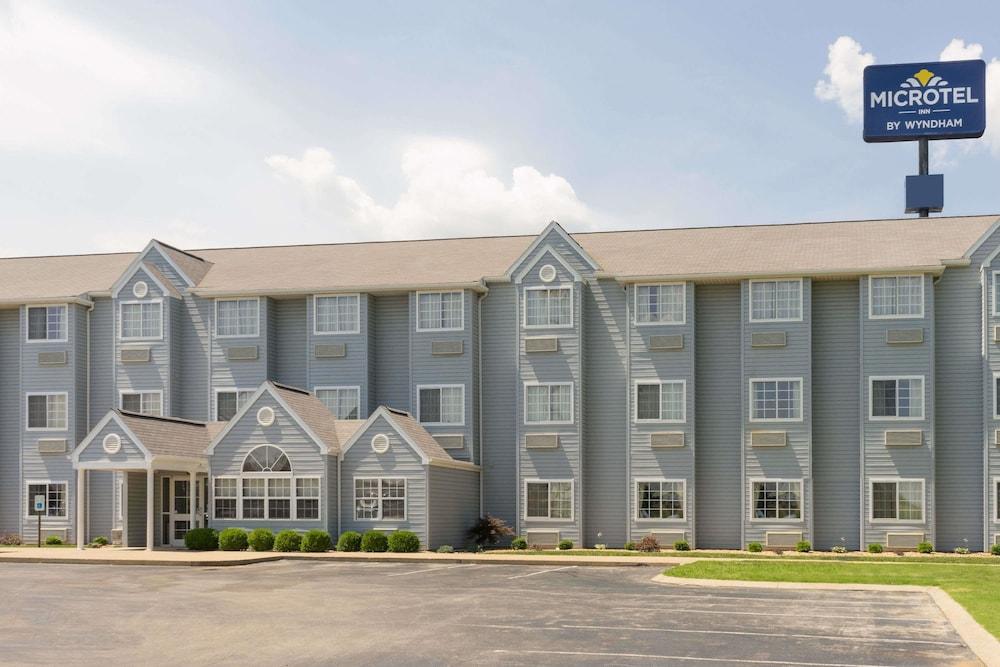 Microtel Inn by Wyndham Bowling Green photo 1