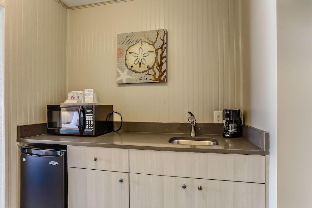 Beachside Motel photo 13